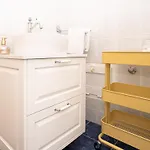 Sophie's Place Apartment